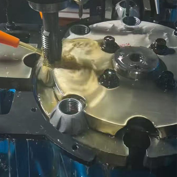 Máquina rosqueadora de porcas TAICHUANG: permitindo produção de alta eficiência na fabricação de fixadores