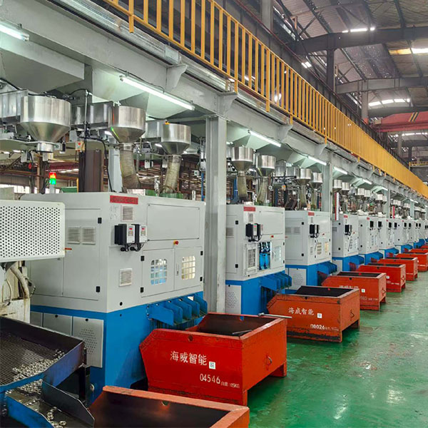 Tendências de automação na fabricação de fixadores em 2026